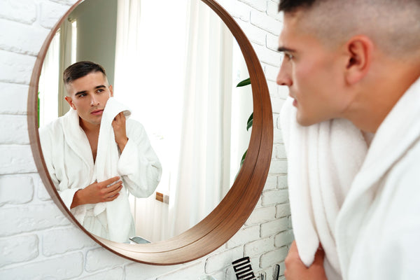 Looksmaxxing & Testosteron-Hype: Was Booster wirklich bringen